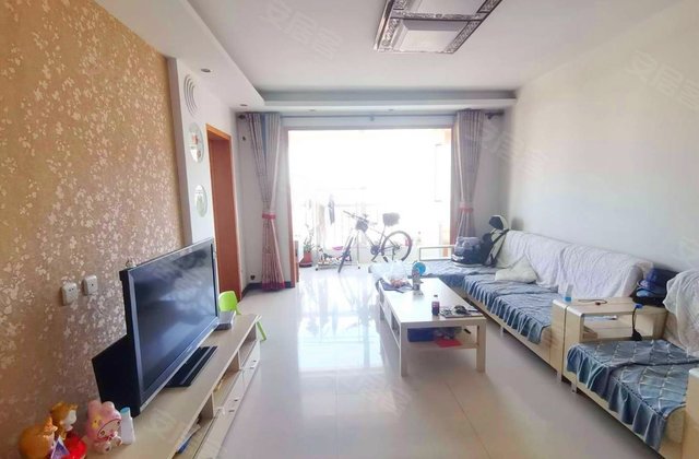 子龙庭院3室2厅110㎡95万二手房图片