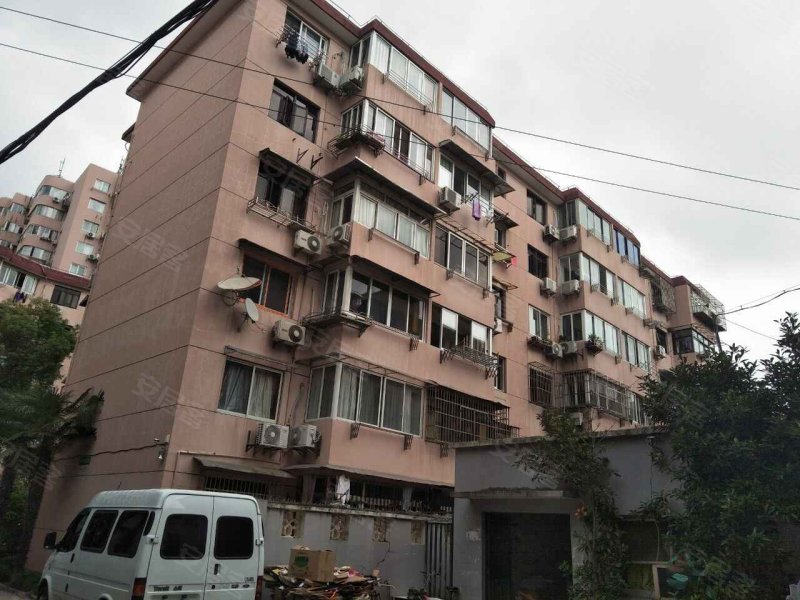 虹鹿花苑第二公寓 