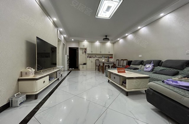 万霖骏都3室2厅113㎡65万二手房图片