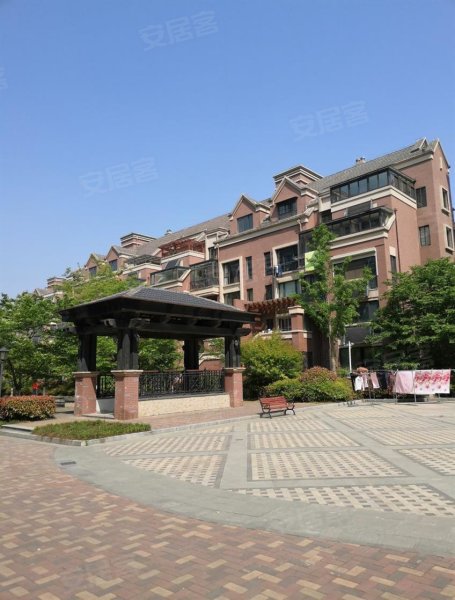天下锦城温莎城