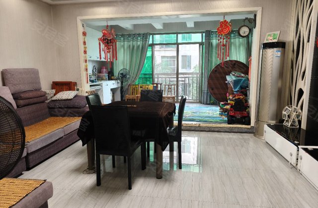 御龙湾3室2厅121㎡83万二手房图片