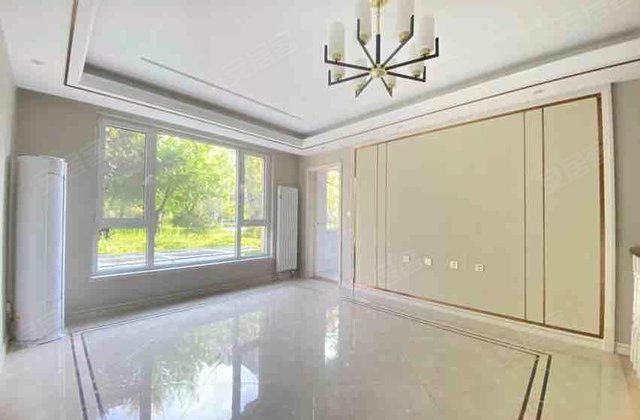 大源枫香小镇凤庭园3室2厅137.7㎡150万二手房图片