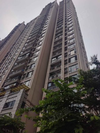 精装修大露台 华景锦苑 南北对流采光通风好