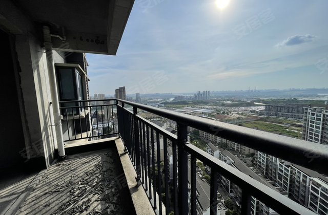 臻品仙岭居4室2厅143㎡40万二手房图片