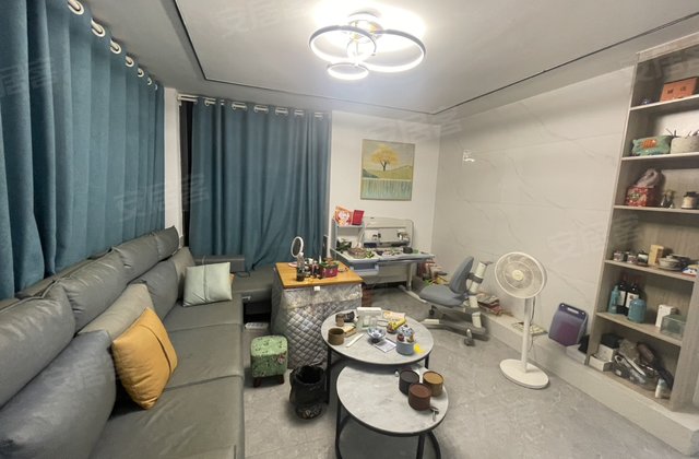 柑子园社区3室2厅89㎡26.8万二手房图片