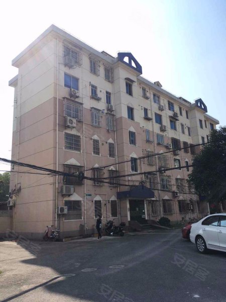 凤池社区南苑三村(东区) 