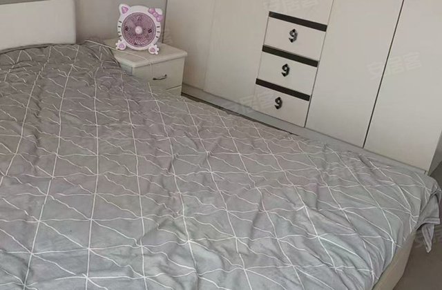 铂丽书香华府3室2厅116㎡50万二手房图片