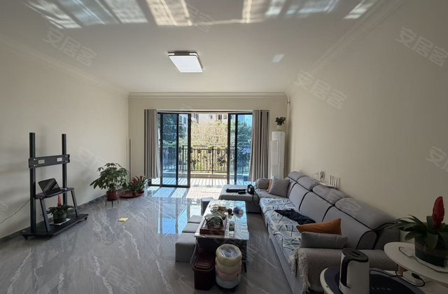 碧桂园天玺湾4室2厅148㎡145万二手房图片