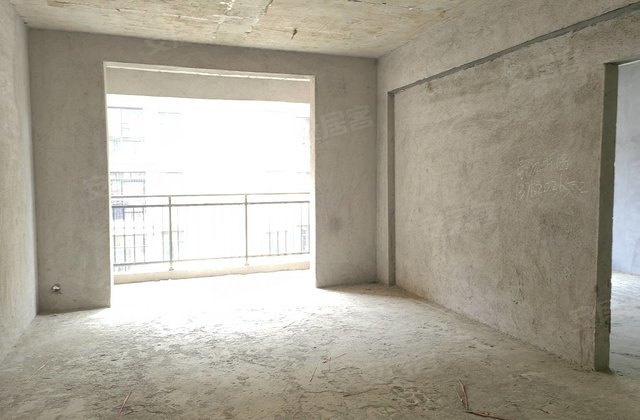长银滨湖新城3室2厅118㎡68万二手房图片