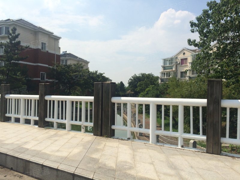 放生池花园(公寓住宅)