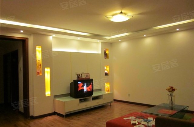 名佳花园(一区)2室2厅98㎡275万二手房图片