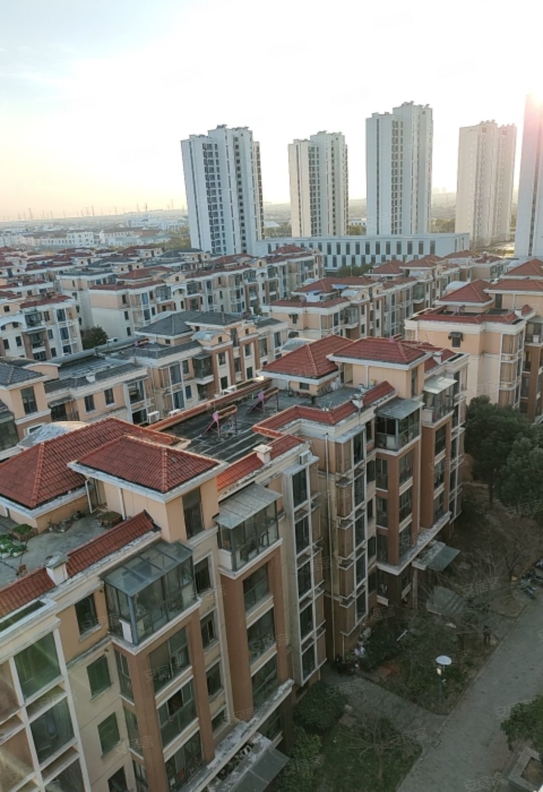 嘉盛花园2室2厅1卫