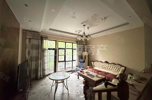 大运河孔雀城(别墅)4室2厅284㎡160万二手房图片