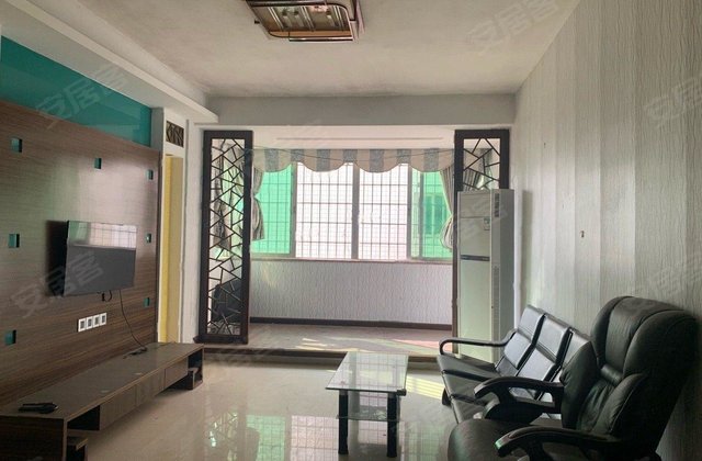 官山花园3室2厅93㎡50万二手房图片