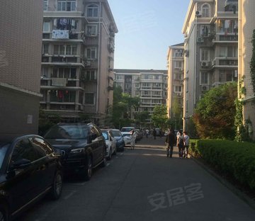 三里亭小区图片