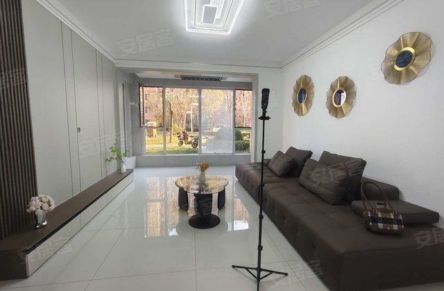 澳林湖畔花园小区4室2厅143㎡92.8万二手房图片