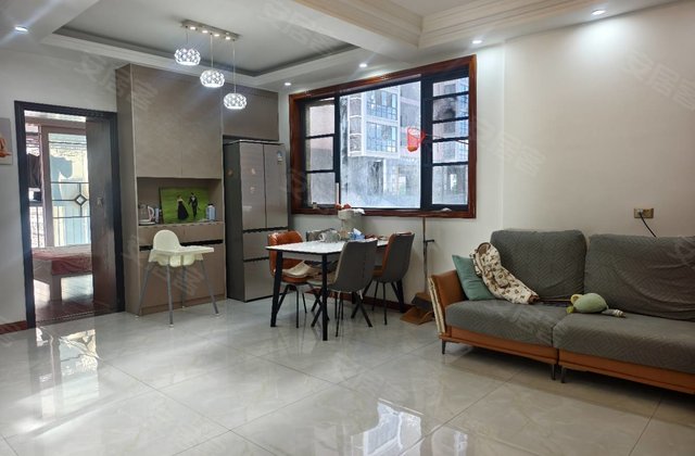 飞鹅新天地3室2厅97.12㎡39万二手房图片