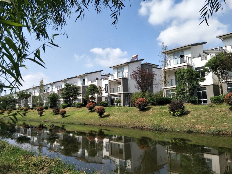 翠湖湾(别墅),东陈东路,近东风河东路-如皋翠湖湾(别墅)二手房,租房