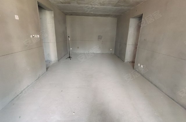 恒大黄河生态城3室2厅129㎡39.8万二手房图片