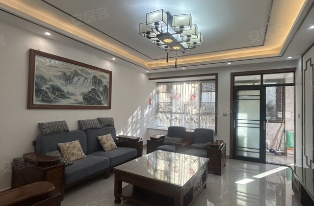 卡梅尔小镇4室2厅165㎡85.8万二手房图片