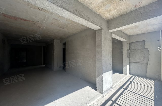 悦达天悦城莱茵公馆4室2厅120㎡45.8万二手房图片