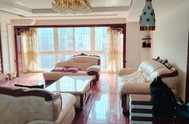 东兴家园(A区)3室2厅145㎡33.8万二手房图片