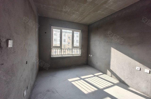 信泰泰宏国际3室2厅108㎡99.8万二手房图片