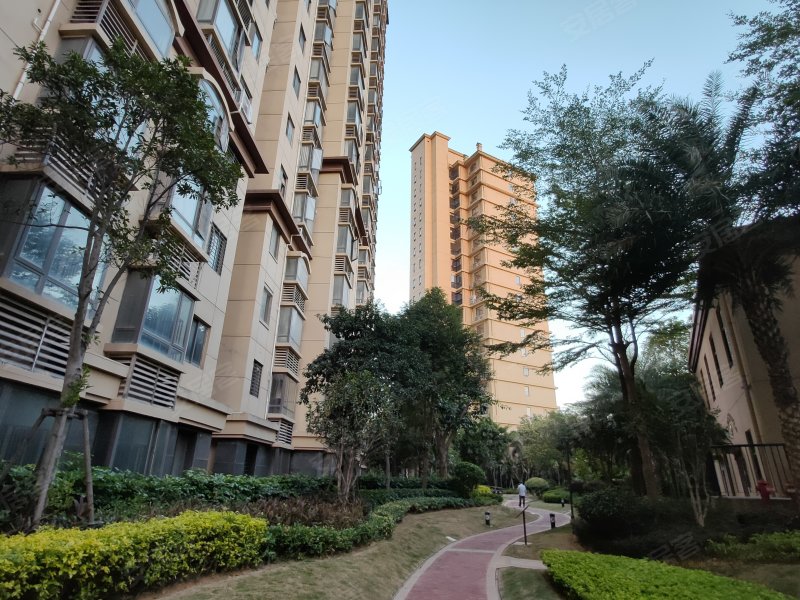 世茂御龙湾凯撒岛