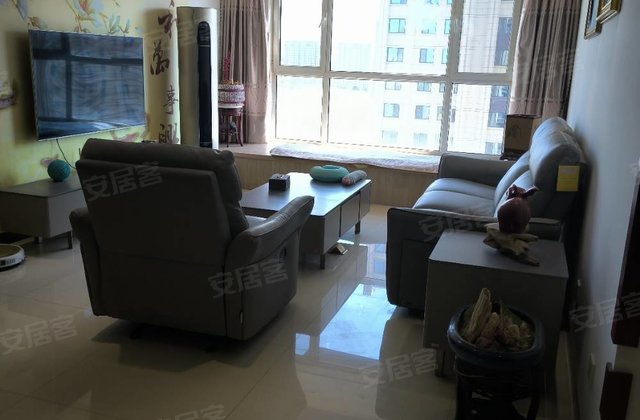 东岳国际3室2厅112.7㎡109万二手房图片