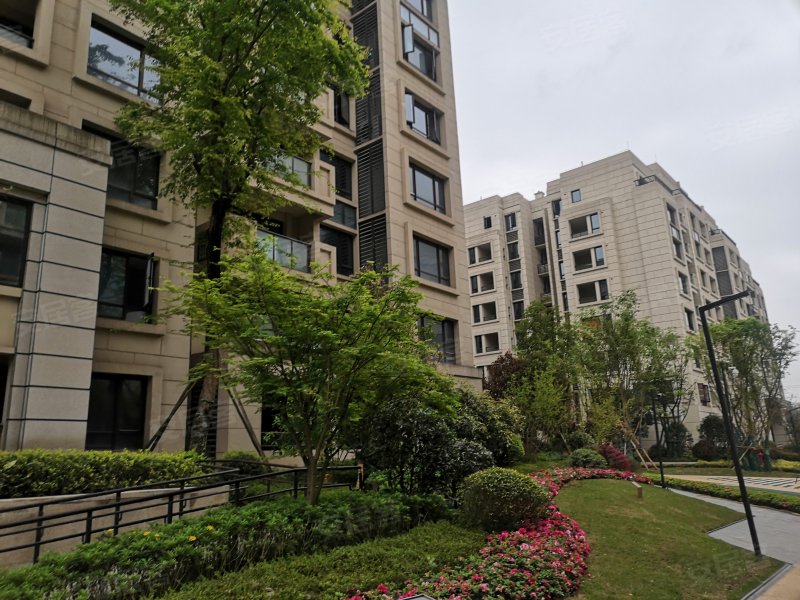 鲁能泰山7号十八街区,兰桂大道,近金山大道-重庆鲁能泰山7号十八街区