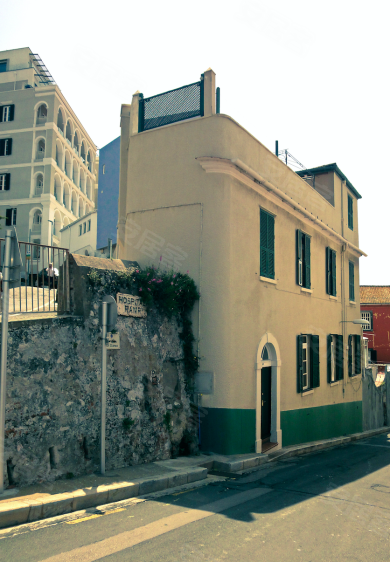直布罗陀约¥622万House for sale, Upper Town, in Gibraltar, Gibralta二手房公寓图片