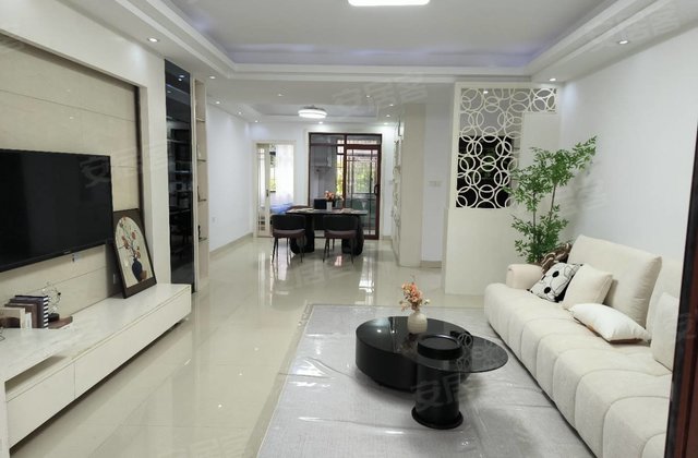 59.8万城市广场精装修四房拎包入住一小五中附近