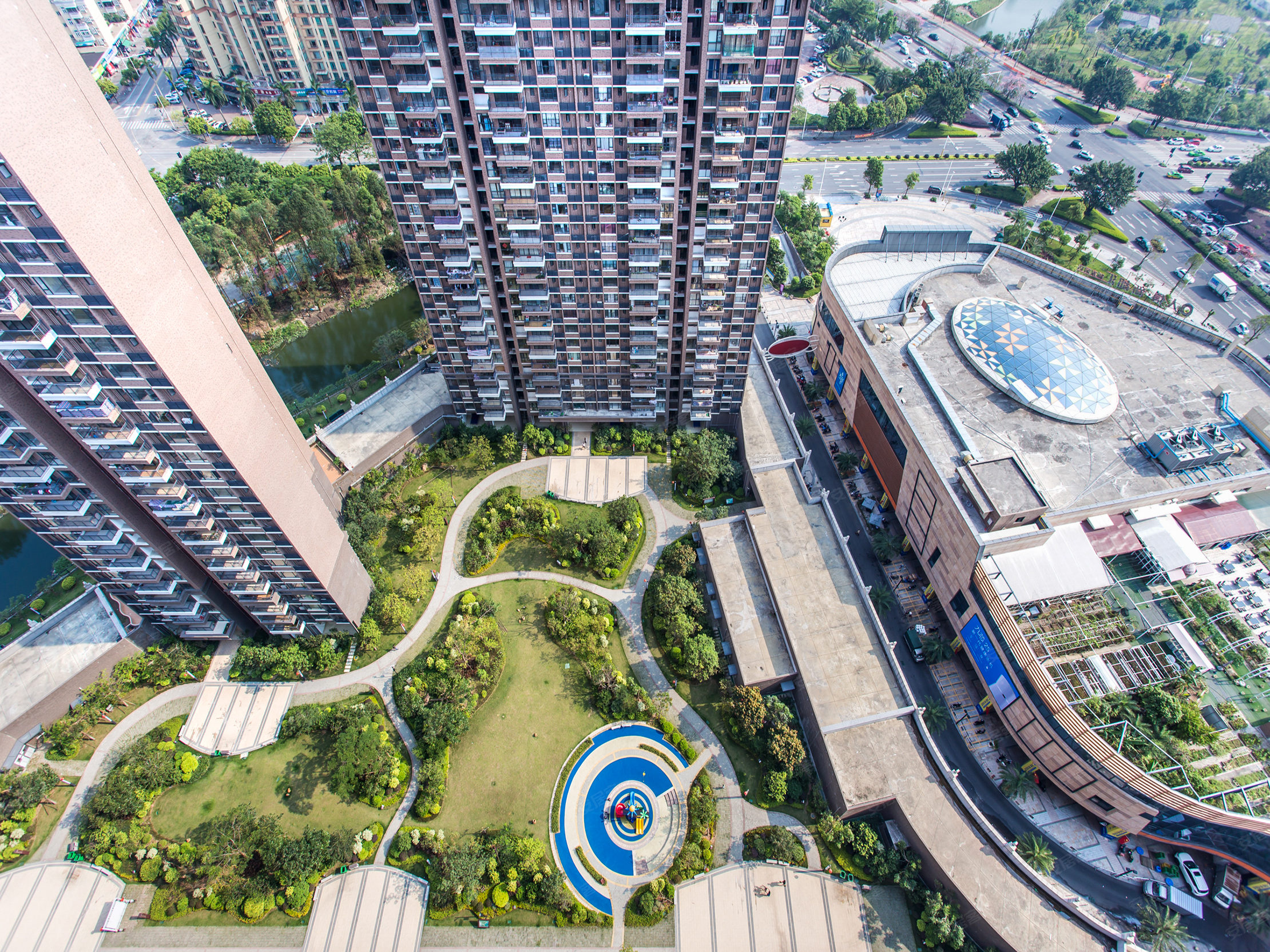 远洋一方3室2厅2卫110.98㎡南北150万