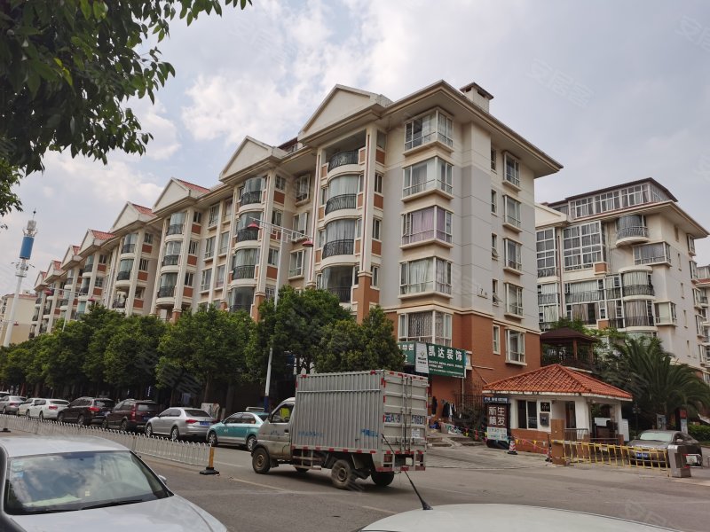 金盾花园(北区)