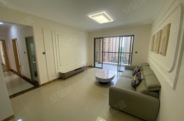 桂海塞纳庄园4室2厅105.6㎡53万二手房图片