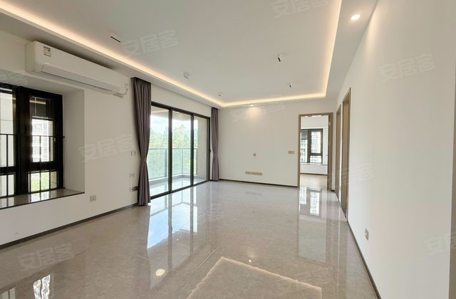 阳光香格里4室2厅106㎡250万二手房图片