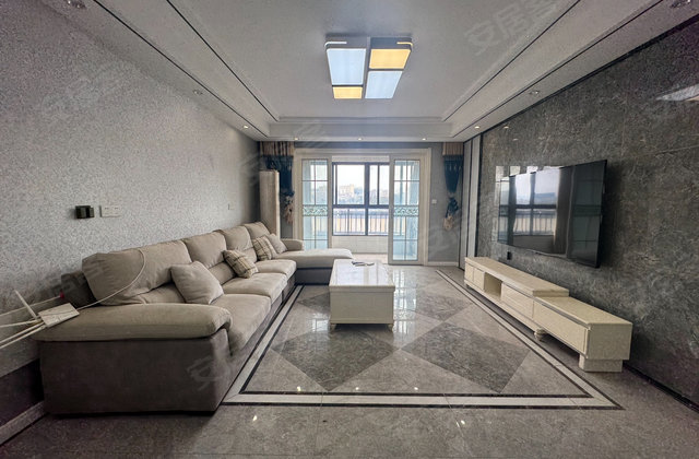 联投澜岸3室2厅121㎡43.8万二手房图片