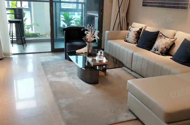 禾悦里4室2厅114㎡52万二手房图片