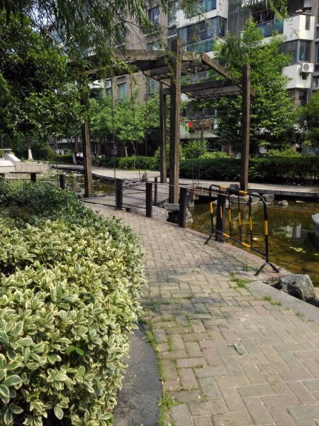 绿地国际花都郁金苑