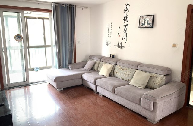 翡翠公馆(北区)2室2厅70㎡94万二手房图片