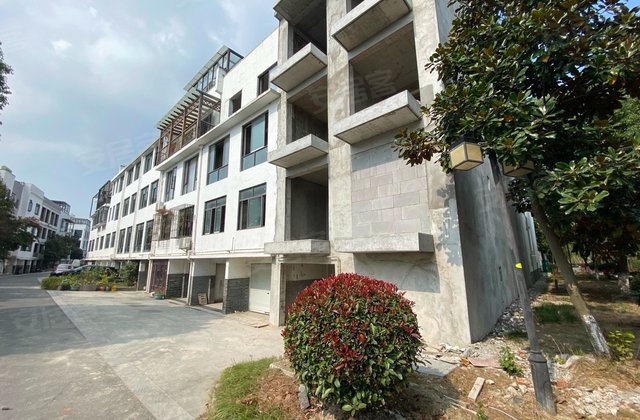 【金湖银滩(别墅)二手房,昆山金湖银滩(别墅)二手房出售信息】- 上海