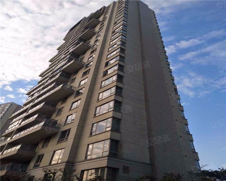 仁恒河滨城(三期) 