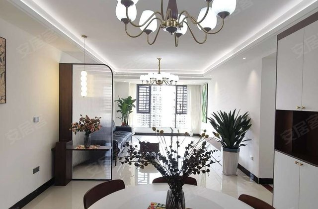 南亚濠庭4室2厅135㎡59.8万二手房图片