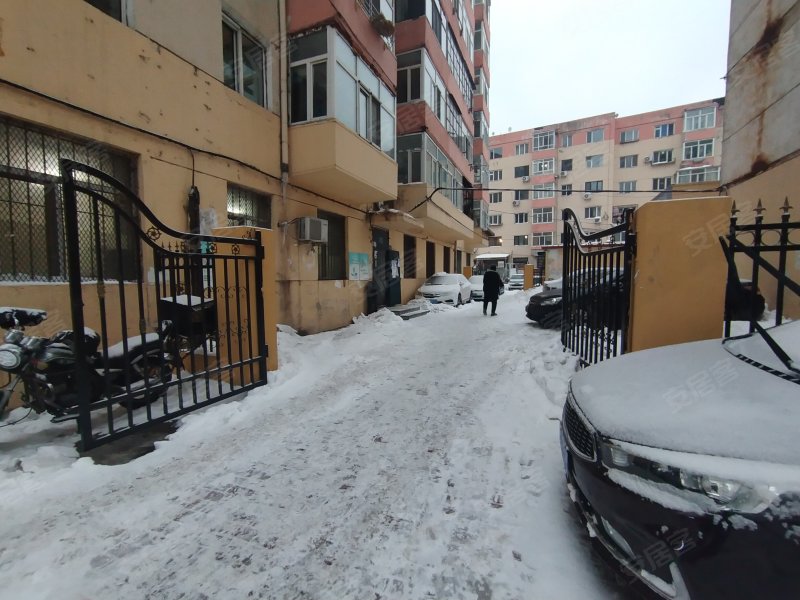 正阳小区西五街区