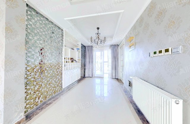 怡缘小区3室3厅235.06㎡230万二手房图片