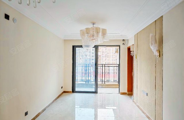 恒大滨江左岸3室2厅91.43㎡69万二手房图片