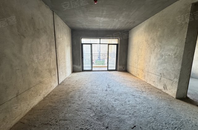 鼎盛中央公园4室2厅110㎡45.1万二手房图片