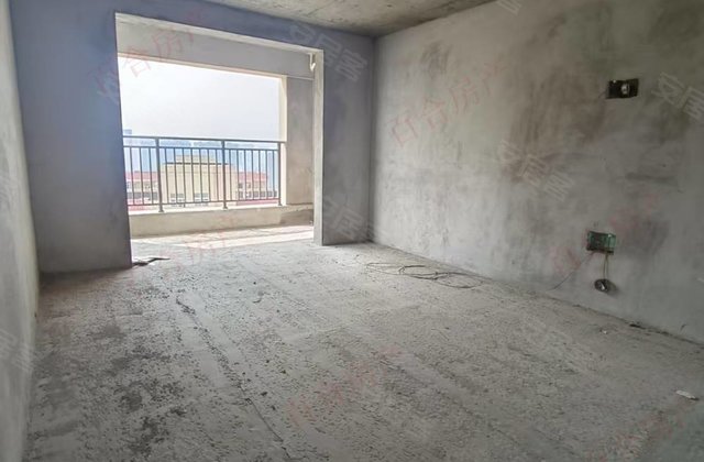 正洪春天花园3室2厅136㎡35万二手房图片