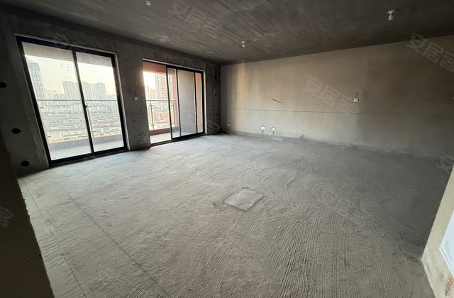 思源学府4室2厅168㎡110万二手房图片