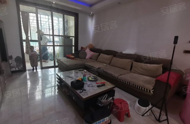 滨河港湾3室2厅130㎡82万二手房图片
